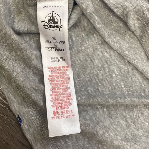 Disney T Shirt Little Mermaid Womens Short Sleeve Grey Ariel Shells Size XS READ - Picture 3 of 6